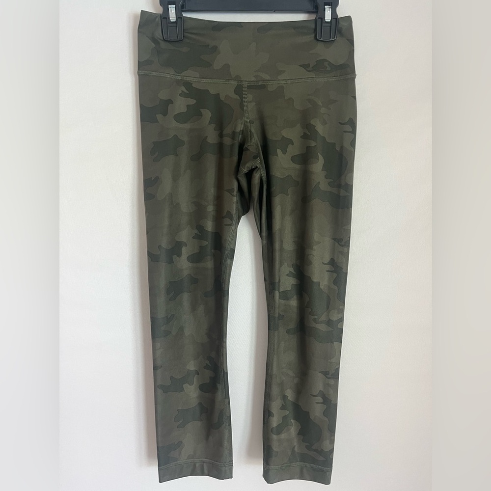 lululemon athletica Woman’s Green Camo Leggings